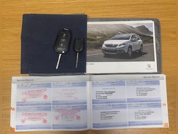 Used Peugeot 2008 2015 for sale - 79394378: Photo
