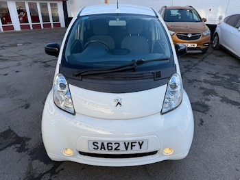 Used Peugeot iOn 2012 for sale - 76642602: Photo