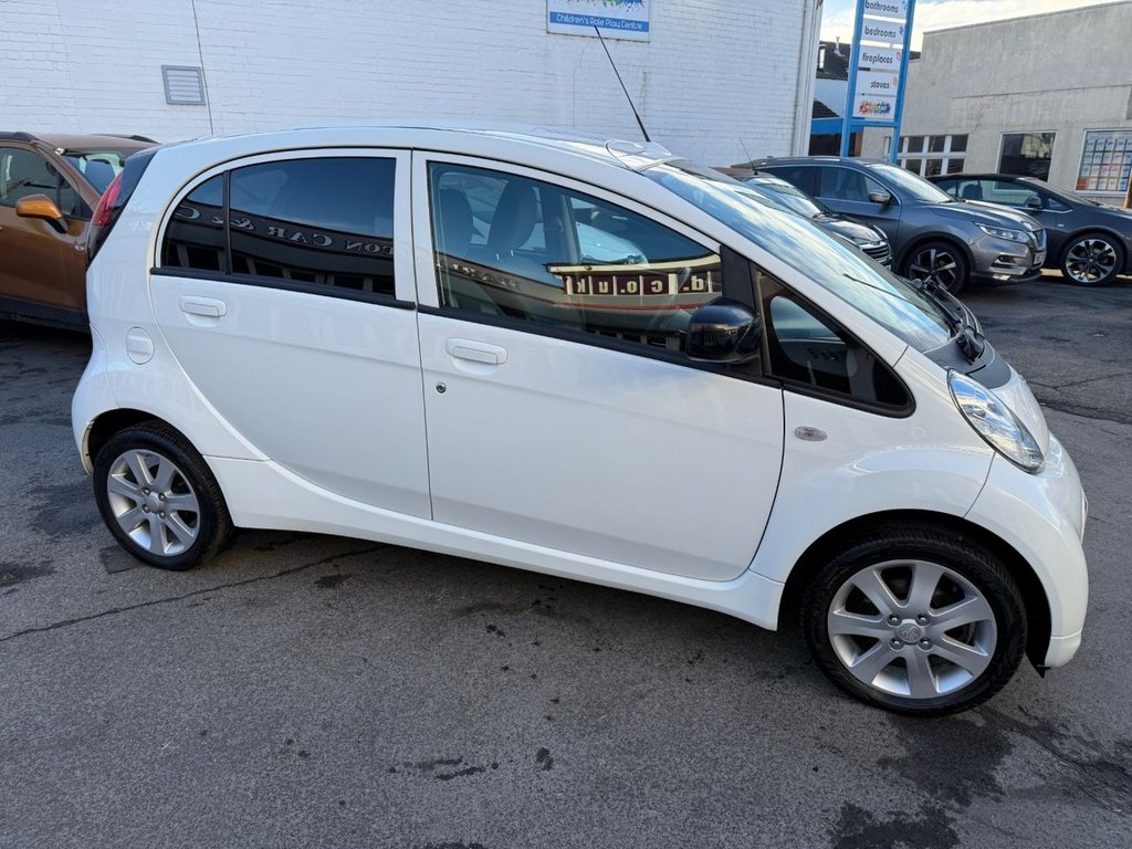 Used Peugeot iOn 2012 for sale - 76642602: Photo 4