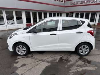 Used Hyundai i10 2015 for sale - 74893591: Photo