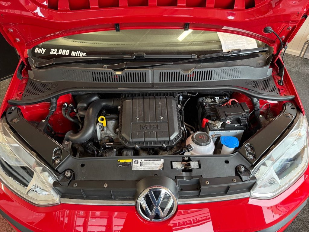 Used Volkswagen up! 2019 for sale - 75947348: Photo 27