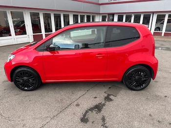Used Volkswagen up! 2019 for sale - 75947348: Photo