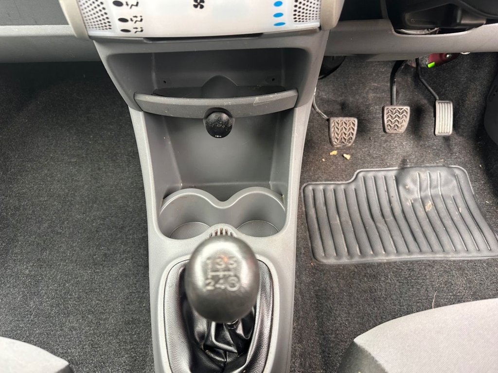 Used Peugeot 107 2011 for sale - 76509861: Photo 17