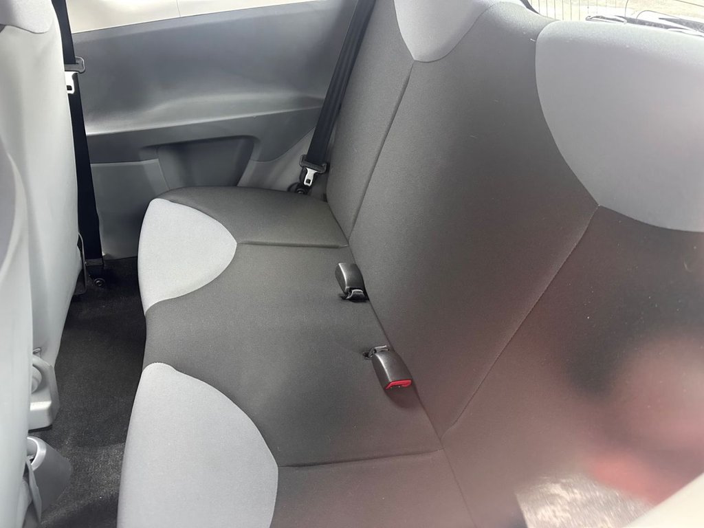 Used Peugeot 107 2011 for sale - 76509861: Photo 20