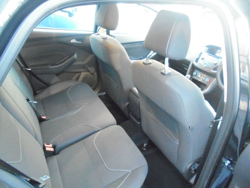 Used Ford Focus 2015 for sale - 77027167: Photo 15