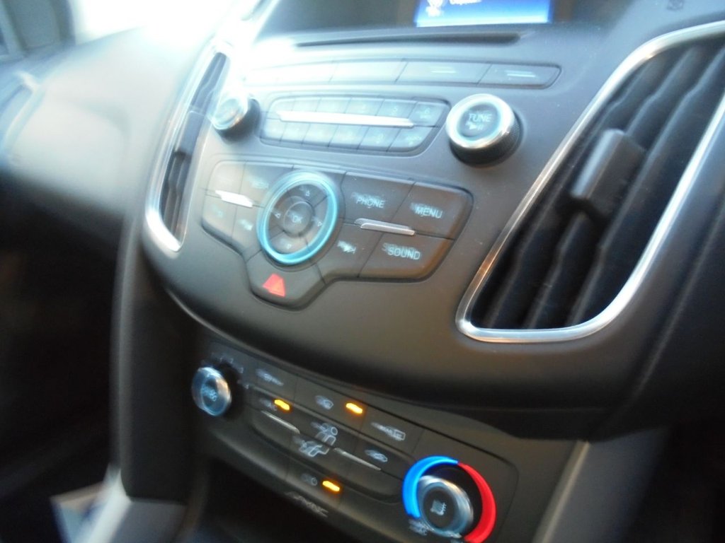 Used Ford Focus 2015 for sale - 77027167: Photo 16