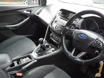 Used Ford Focus 2015 for sale - 77027167: Photo