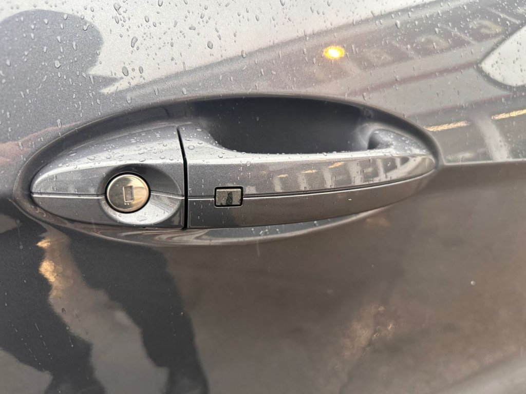 Used Ford Ecosport 2016 for sale - 77464056: Photo 16