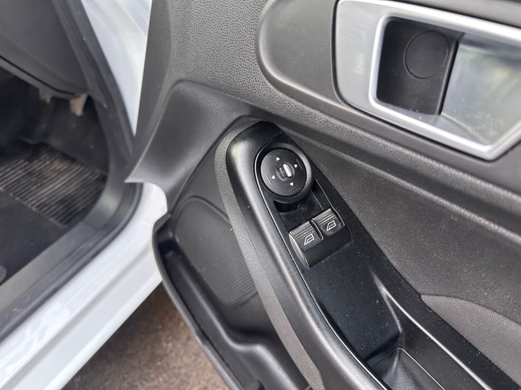 Used Ford Fiesta 2013 for sale - 77557800: Photo 13