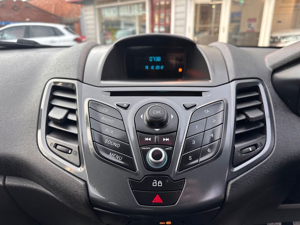 Used Ford Fiesta 2013 for sale - 77557800: Photo 15