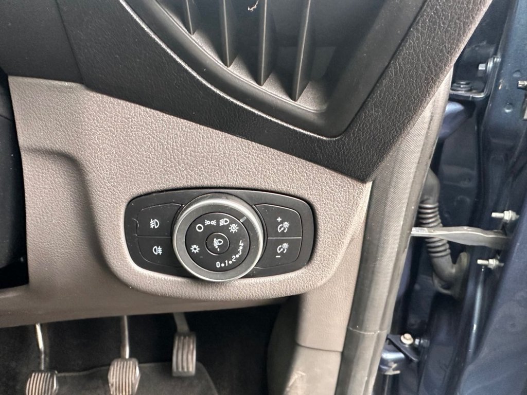 Used Ford Grand Tourneo Connect 2021 for sale - 76080746: Photo 16