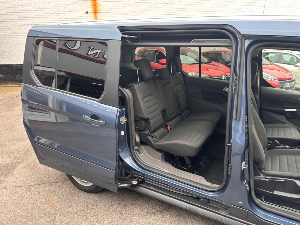 Used Ford Grand Tourneo Connect 2021 for sale - 76080746: Photo 17