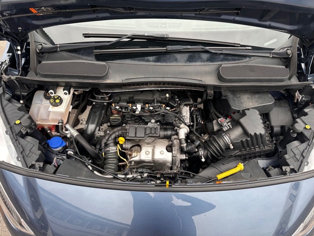 Used Ford Grand Tourneo Connect 2021 for sale - 76080746: Photo 27