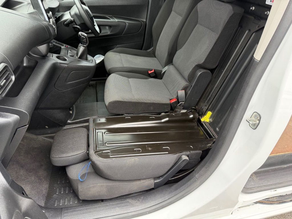 Vehicle 32