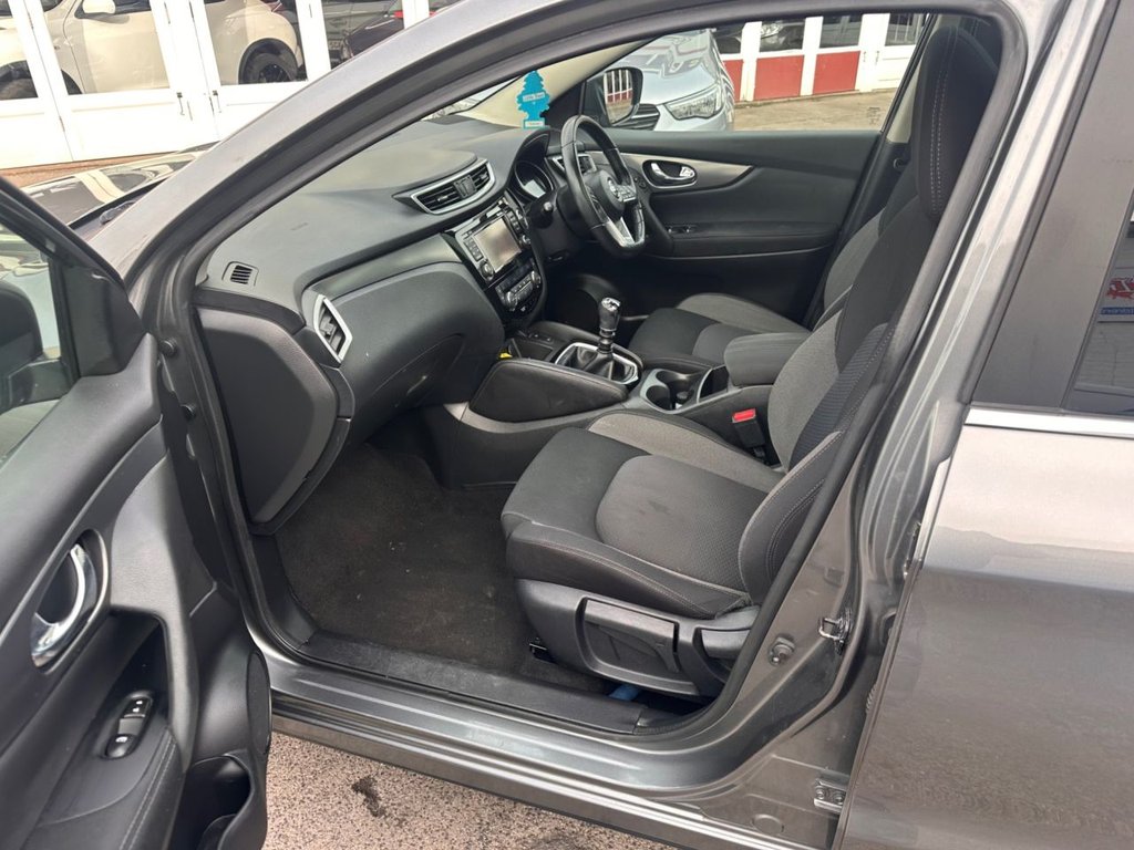 Used Nissan Qashqai 2018 for sale - 76368109: Photo 28