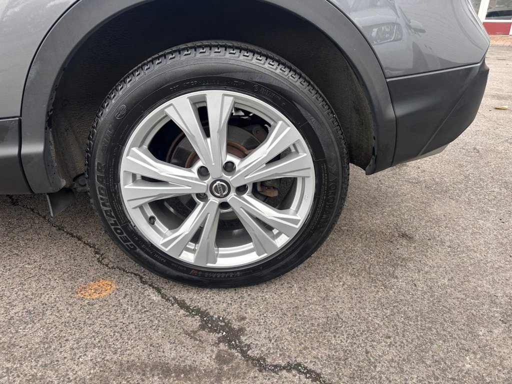 Used Nissan Qashqai 2018 for sale - 76368109: Photo 4