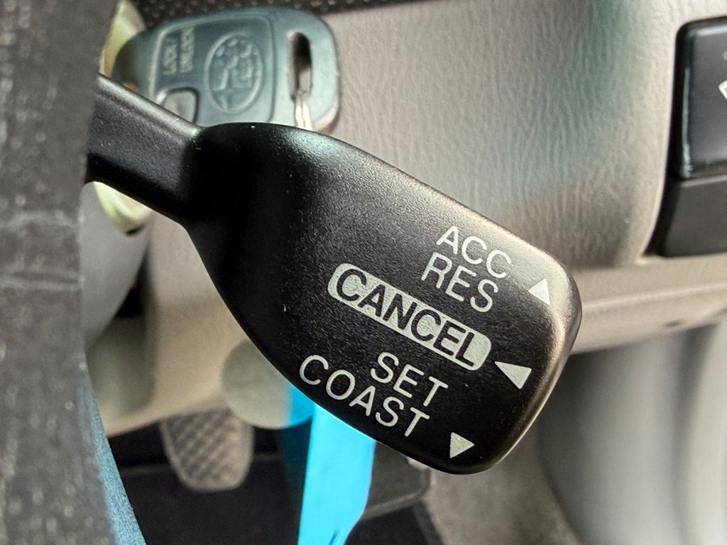 Used Subaru Forester 2004 for sale - 77667790: Photo 11