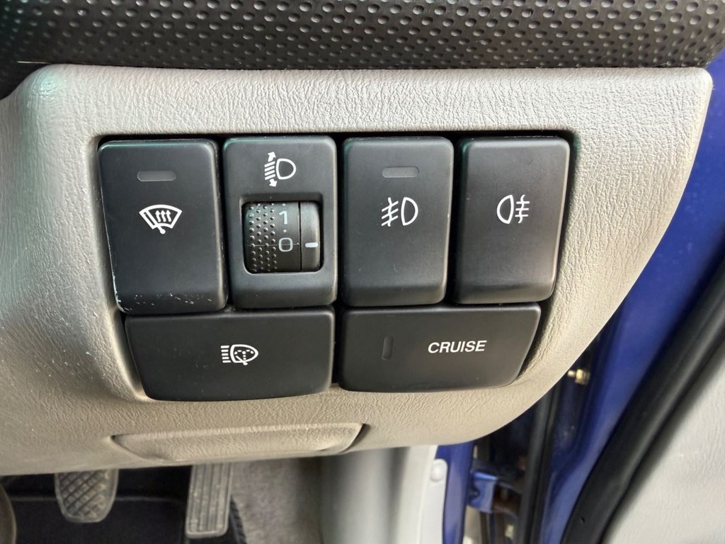 Used Subaru Forester 2004 for sale - 77667790: Photo 8