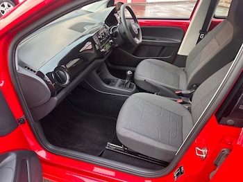 Used Volkswagen up! 2015 for sale - 77369868: Photo