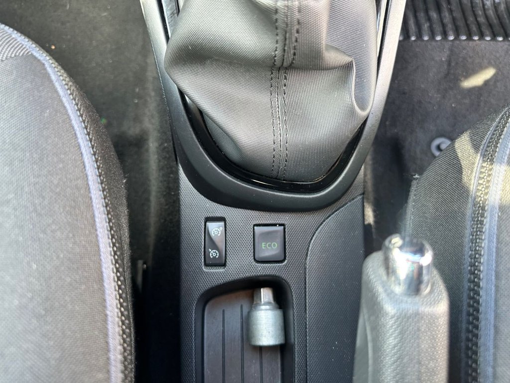 Used Renault Captur 2015 for sale - 78056631: Photo 21