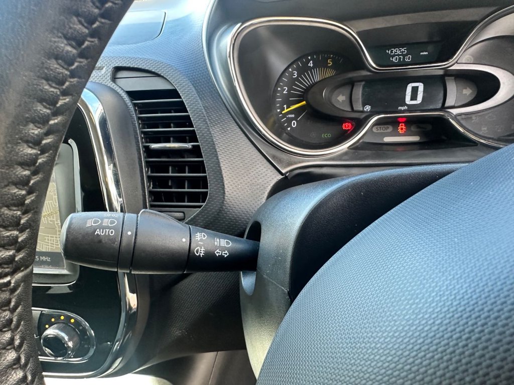Used Renault Captur 2015 for sale - 78056631: Photo 26