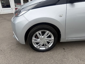 Used Toyota AYGO 2014 for sale - 78598122: Photo