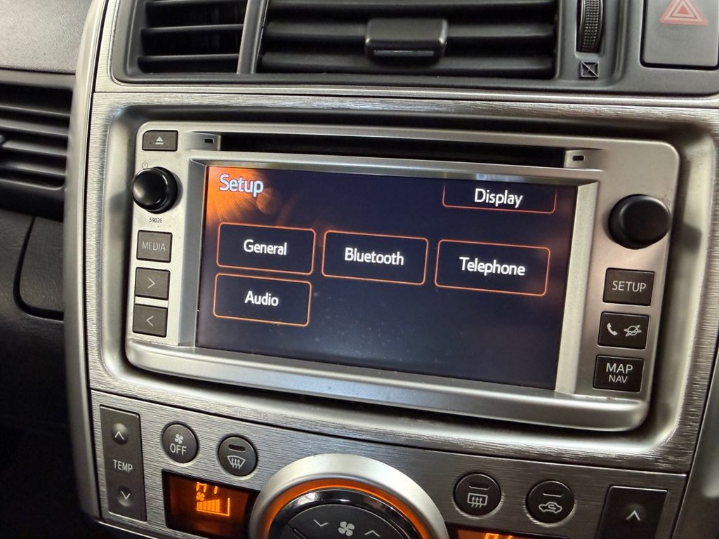 Used Toyota Verso 2012 for sale - 77680889: Photo 11