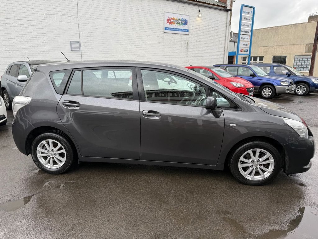 Used Toyota Verso 2012 for sale - 77680889: Photo 28