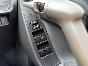 Used Toyota Verso 2012 for sale - 77680889: Photo