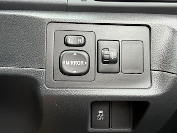 Used Toyota Verso 2012 for sale - 77680889: Photo