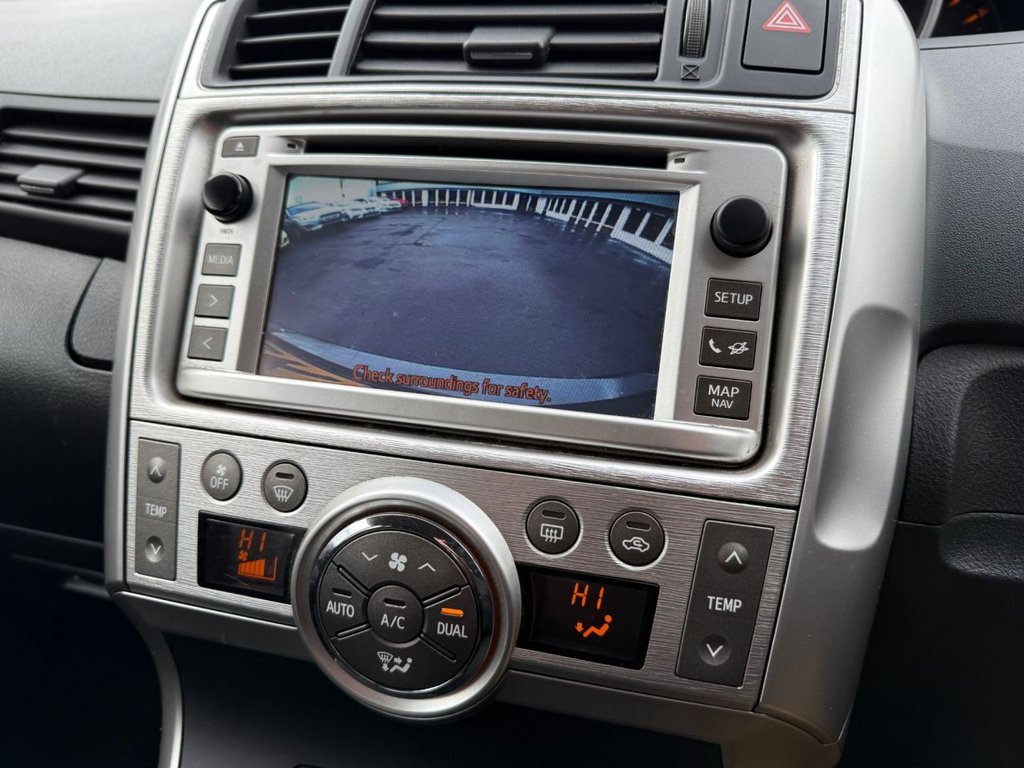 Used Toyota Verso 2012 for sale - 77680889: Photo 9