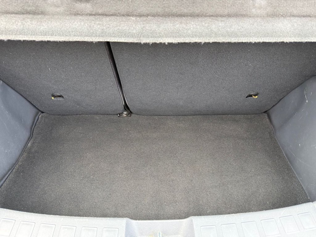 Used Mitsubishi Colt 2010 for sale - 77708797: Photo 19