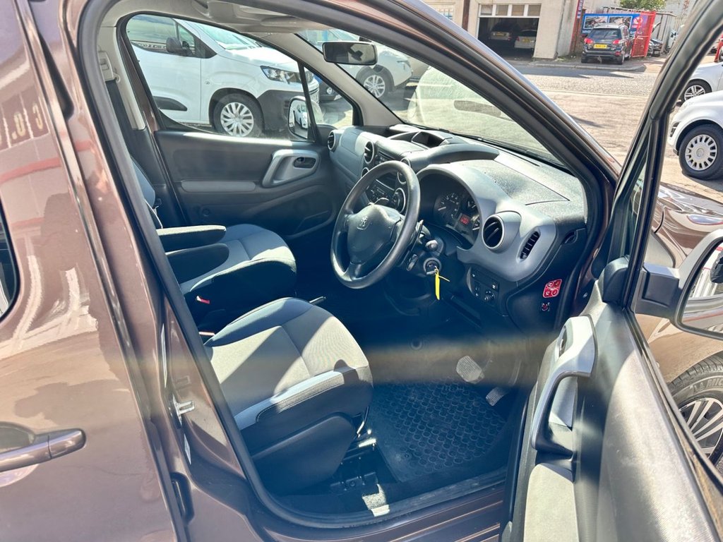 Used Peugeot Partner Tepee 2013 for sale - 77263167: Photo 12