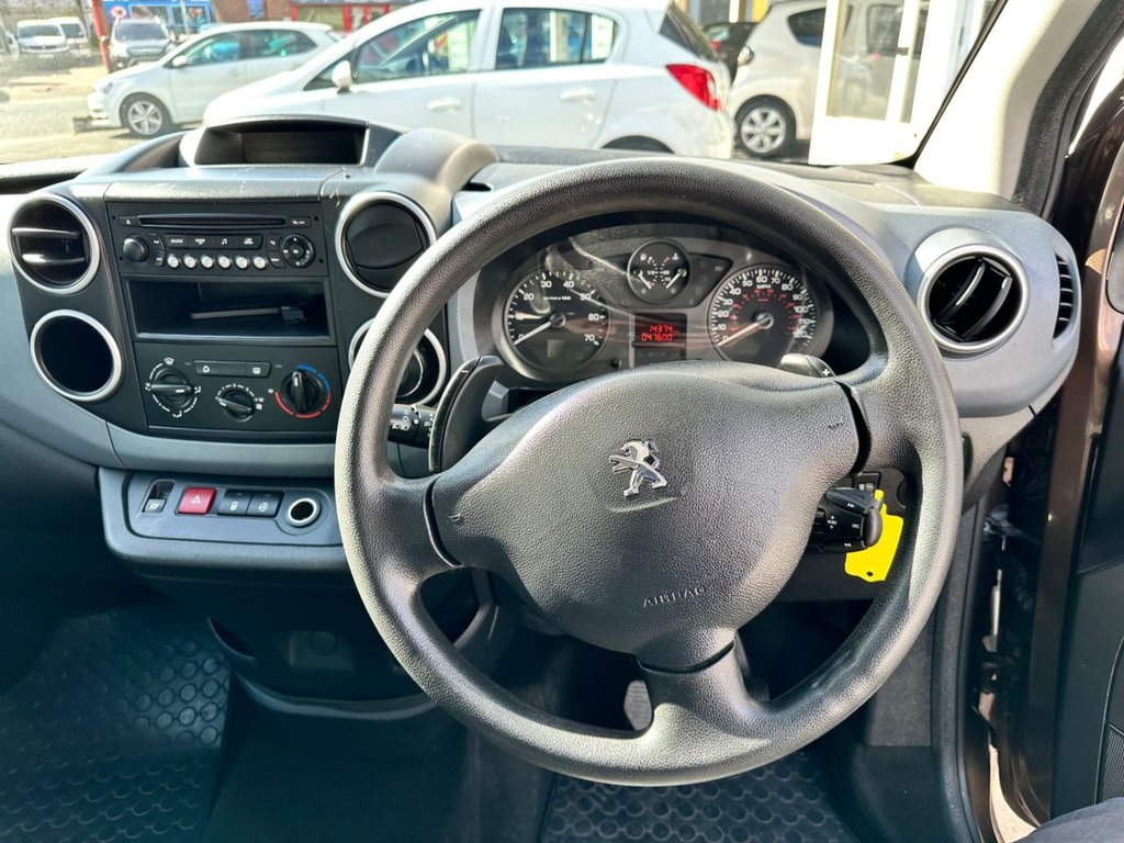 Used Peugeot Partner Tepee 2013 for sale - 77263167: Photo 15