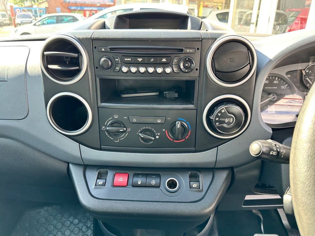 Used Peugeot Partner Tepee 2013 for sale - 77263167: Photo 17