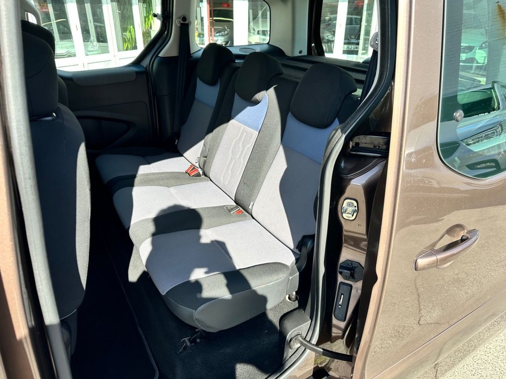 Used Peugeot Partner Tepee 2013 for sale - 77263167: Photo 19