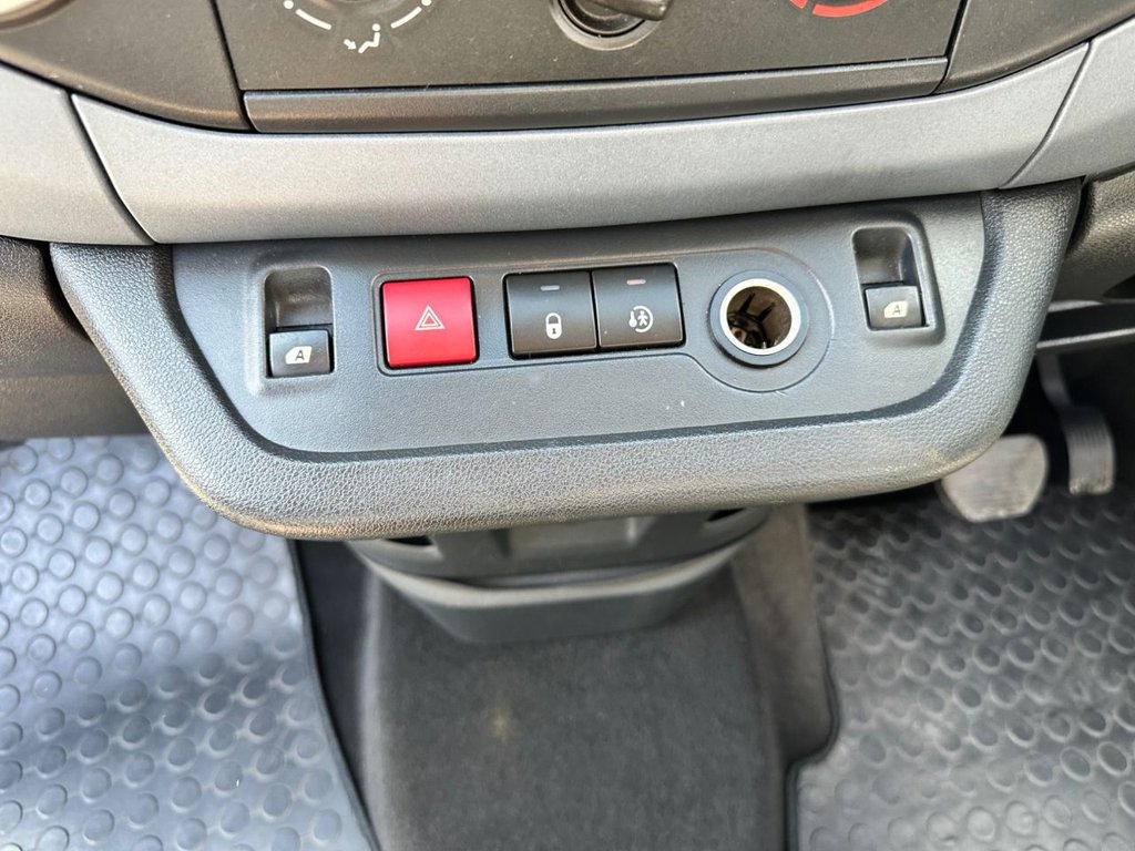 Used Peugeot Partner Tepee 2013 for sale - 77263167: Photo 21