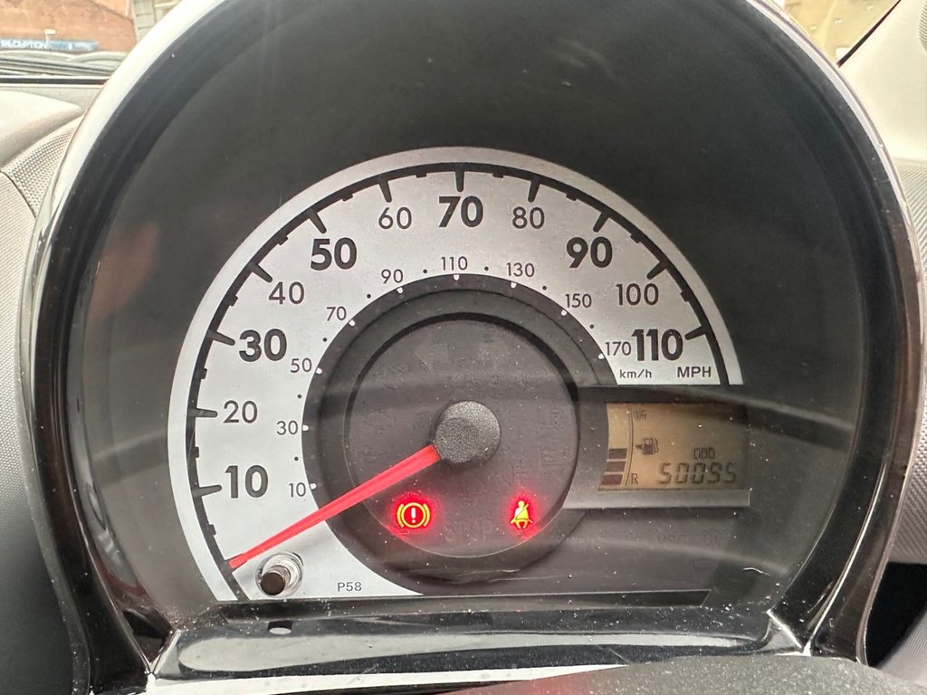 Used Toyota AYGO 2012 for sale - 77014499: Photo 8