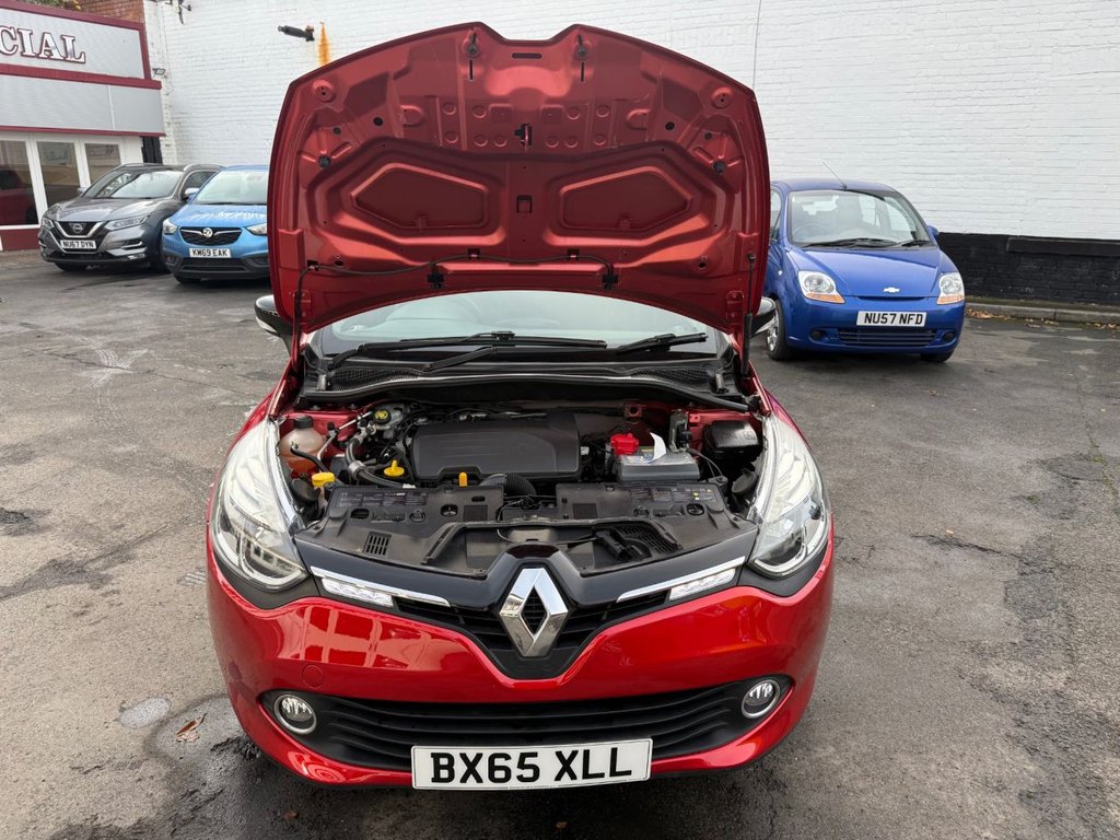 Used Renault Clio 2015 for sale - 76417685: Photo 34
