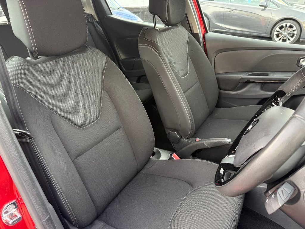 Used Renault Clio 2015 for sale - 76417685: Photo 8