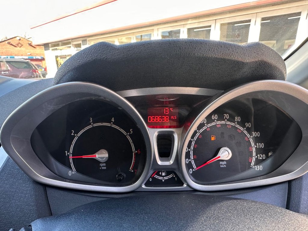 Used Ford Fiesta 2012 for sale - 77891255: Photo 9