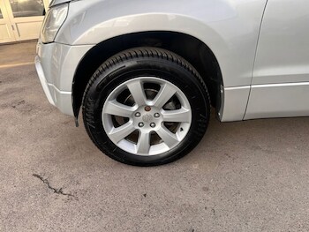 Used Suzuki Grand Vitara 2010 for sale - 77879818: Photo