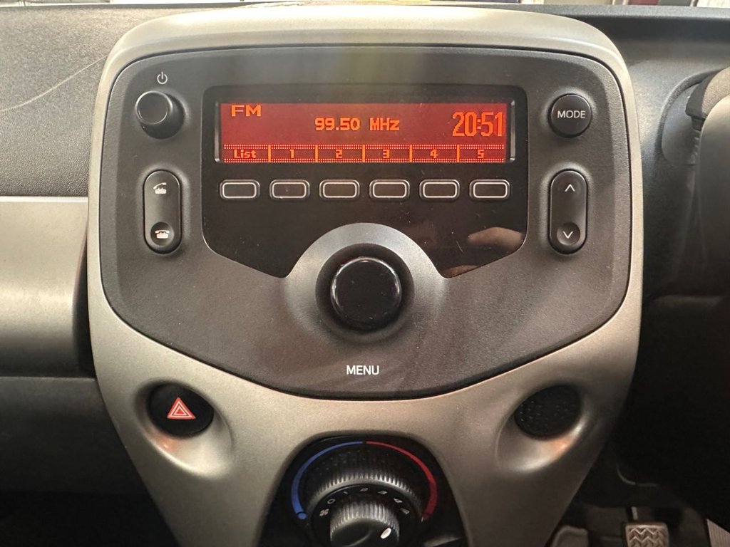 Used Toyota AYGO 2017 for sale - 76784142: Photo 11