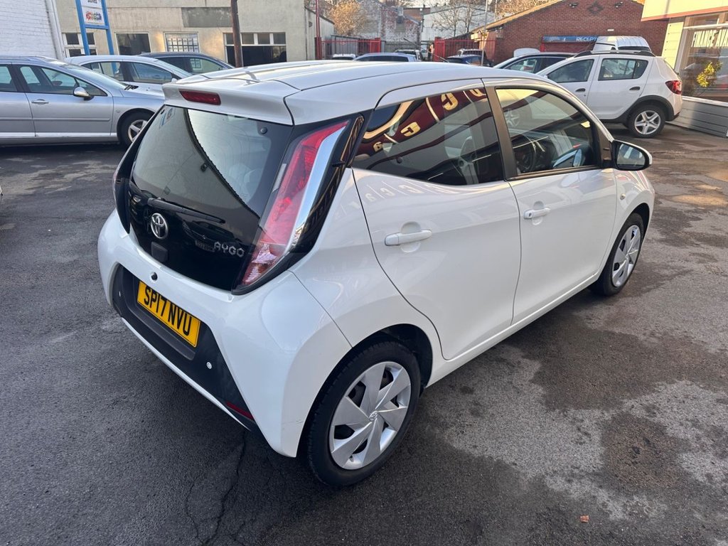 Used Toyota AYGO 2017 for sale - 76784142: Photo 24