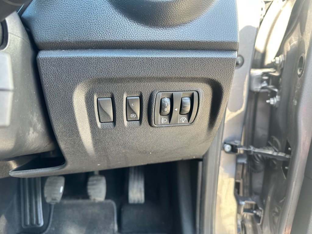 Used Renault Captur 2018 for sale - 78110905: Photo 11