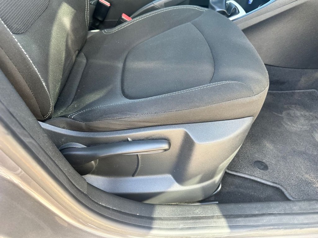 Used Renault Captur 2018 for sale - 78110905: Photo 12