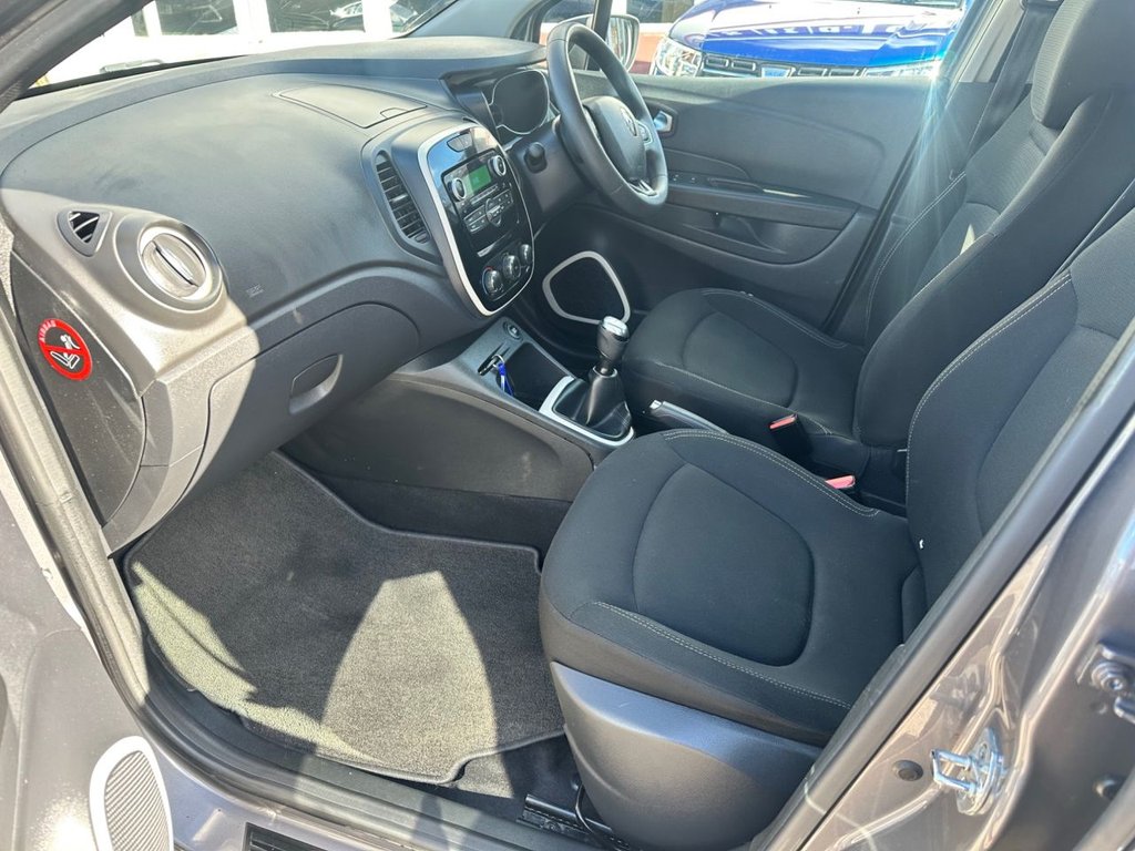Used Renault Captur 2018 for sale - 78110905: Photo 24