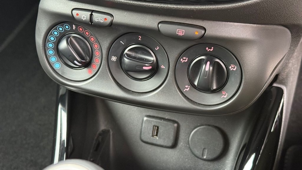 Used Vauxhall ADAM 2016 for sale - 77356230: Photo 18