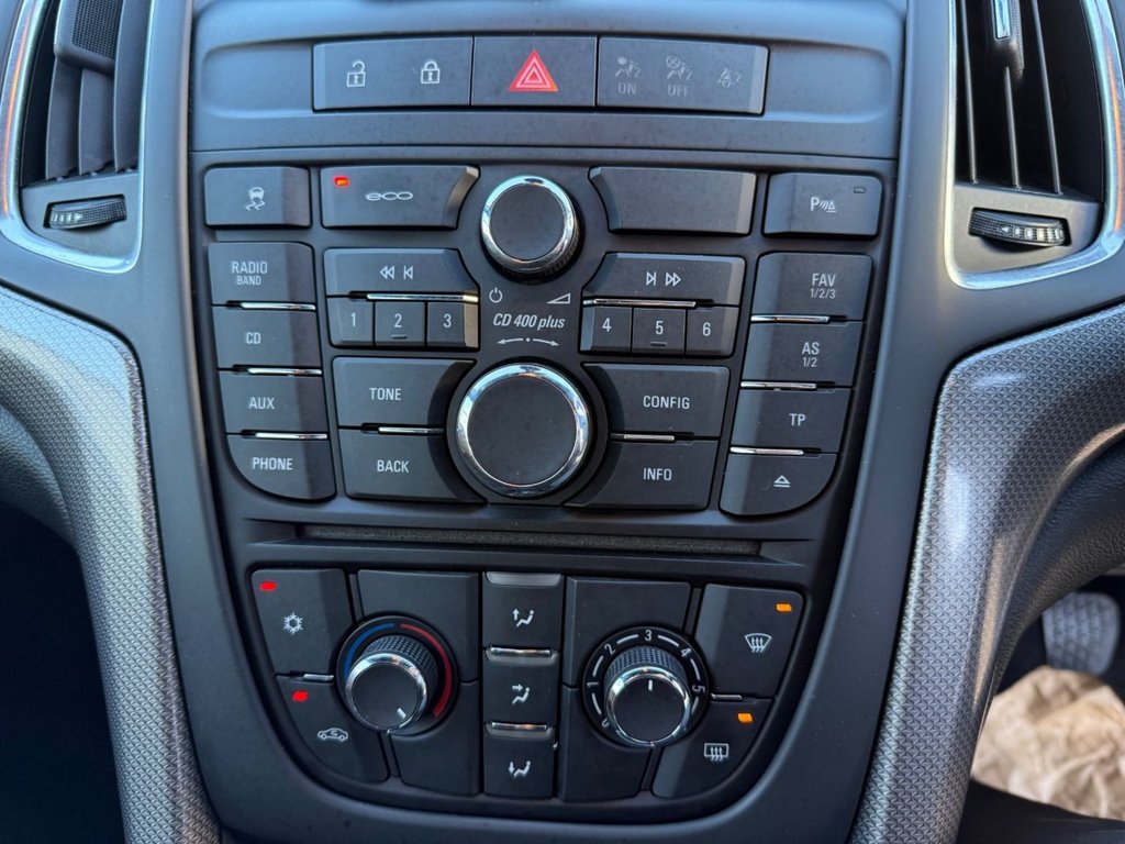 Used Vauxhall Cascada 2015 for sale - 76345613: Photo 16