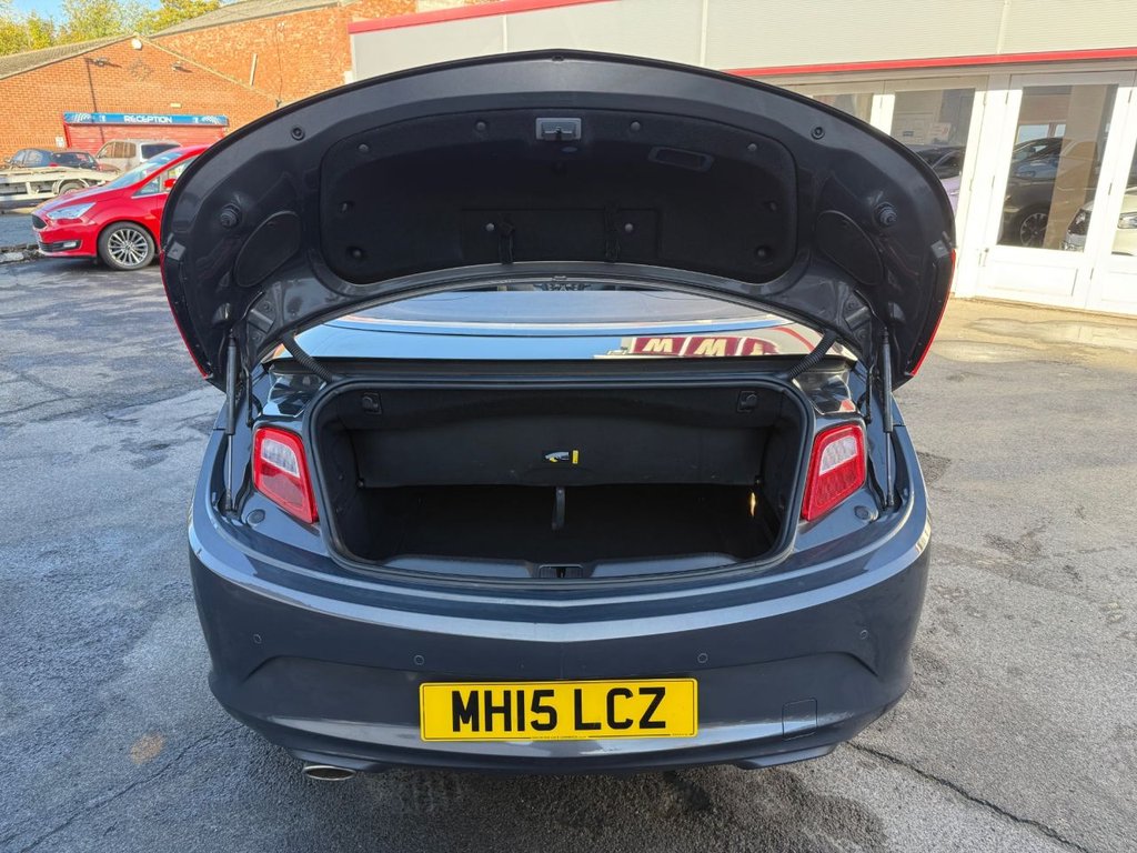 Used Vauxhall Cascada 2015 for sale - 76345613: Photo 25
